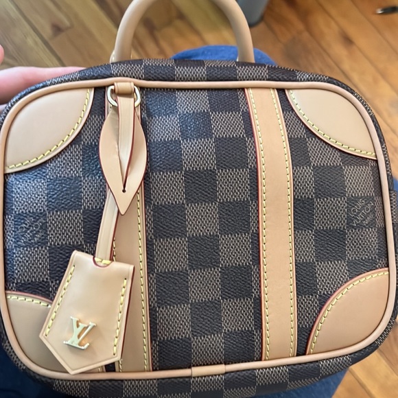 Authentic Louis Vuitton Valisette Souple BB - Picture 5 of 9